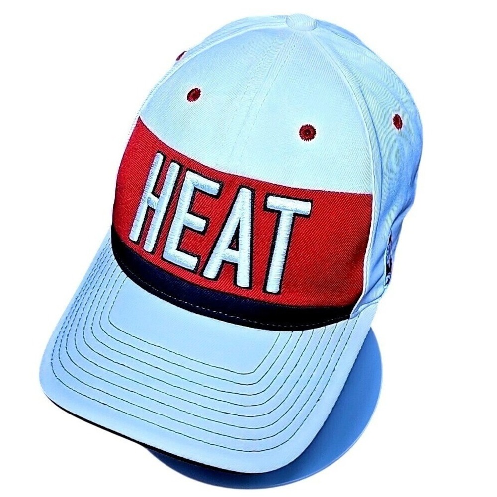 Adidas‎ Miami Heat NBA Hardwood Classics Flexfit Hat L/XL White Retro Red Cap